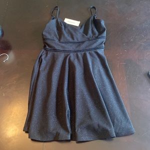 NWT Francesca’s black glittery dress size medium